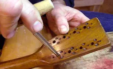 Escariado de los hoyos