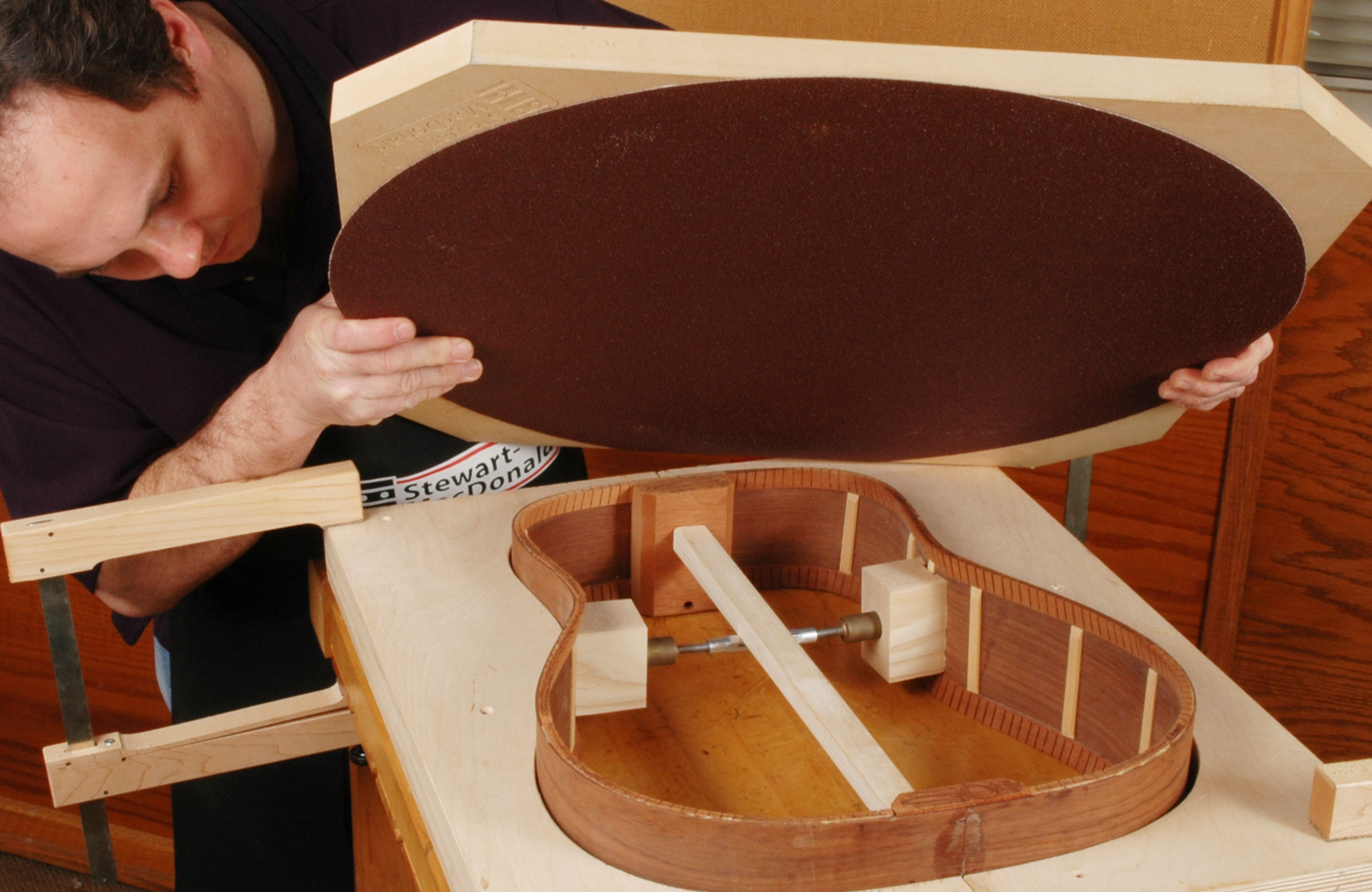 Disco de lijado autoadhesivo