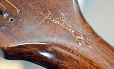 Relleno de pegamento en mástil