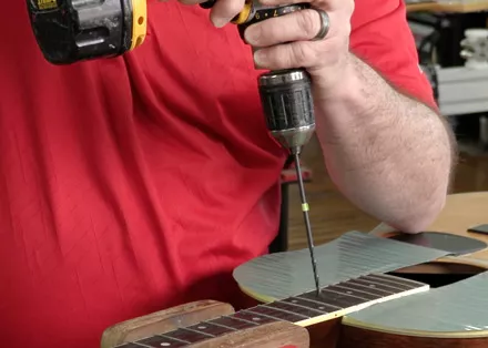 Taladre el orificio de acceso