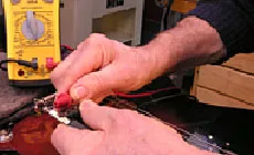 Pruebas con un multímetro digital