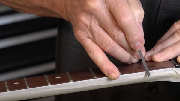 Cómo suavizar los extremos rugosos