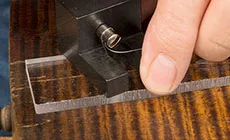 Apriete de la abrazadera de fisuras