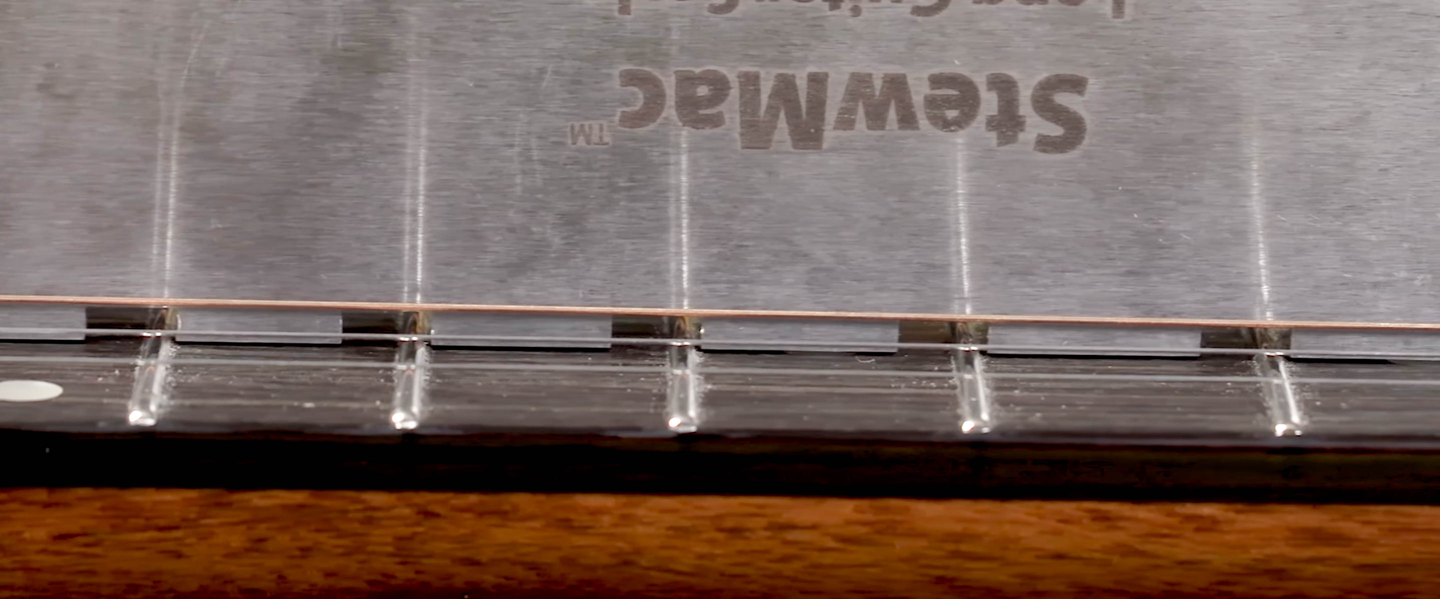 Comprobación de la acción después del ajuste de la varilla de alma