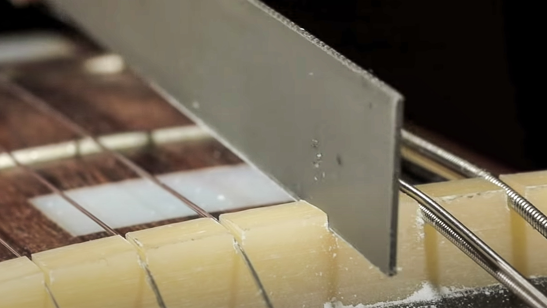 Limas calibradas para ranuras de cejuela