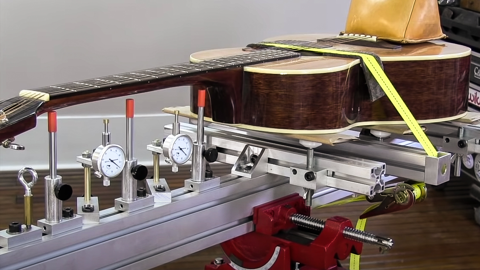 Cómo usar la plantilla de cuello Erlewine