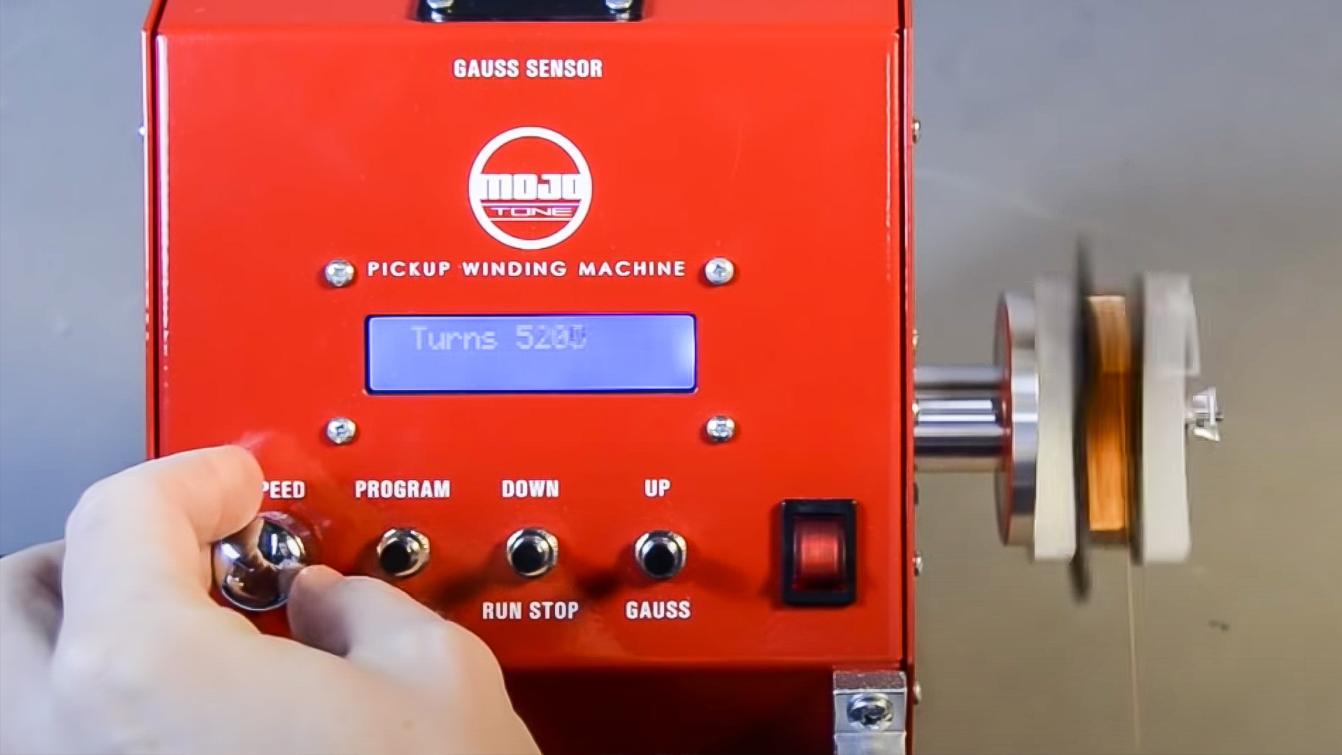 Demostración de la bobinadora de recogida Mojotone