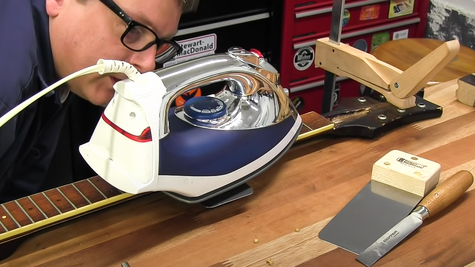 Repegar un diapasón Rickenbacker