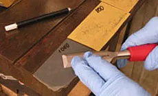 Foto: perfeccionar la parte posterior del formón 
