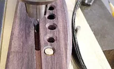 Longitud completa a través de la ranura